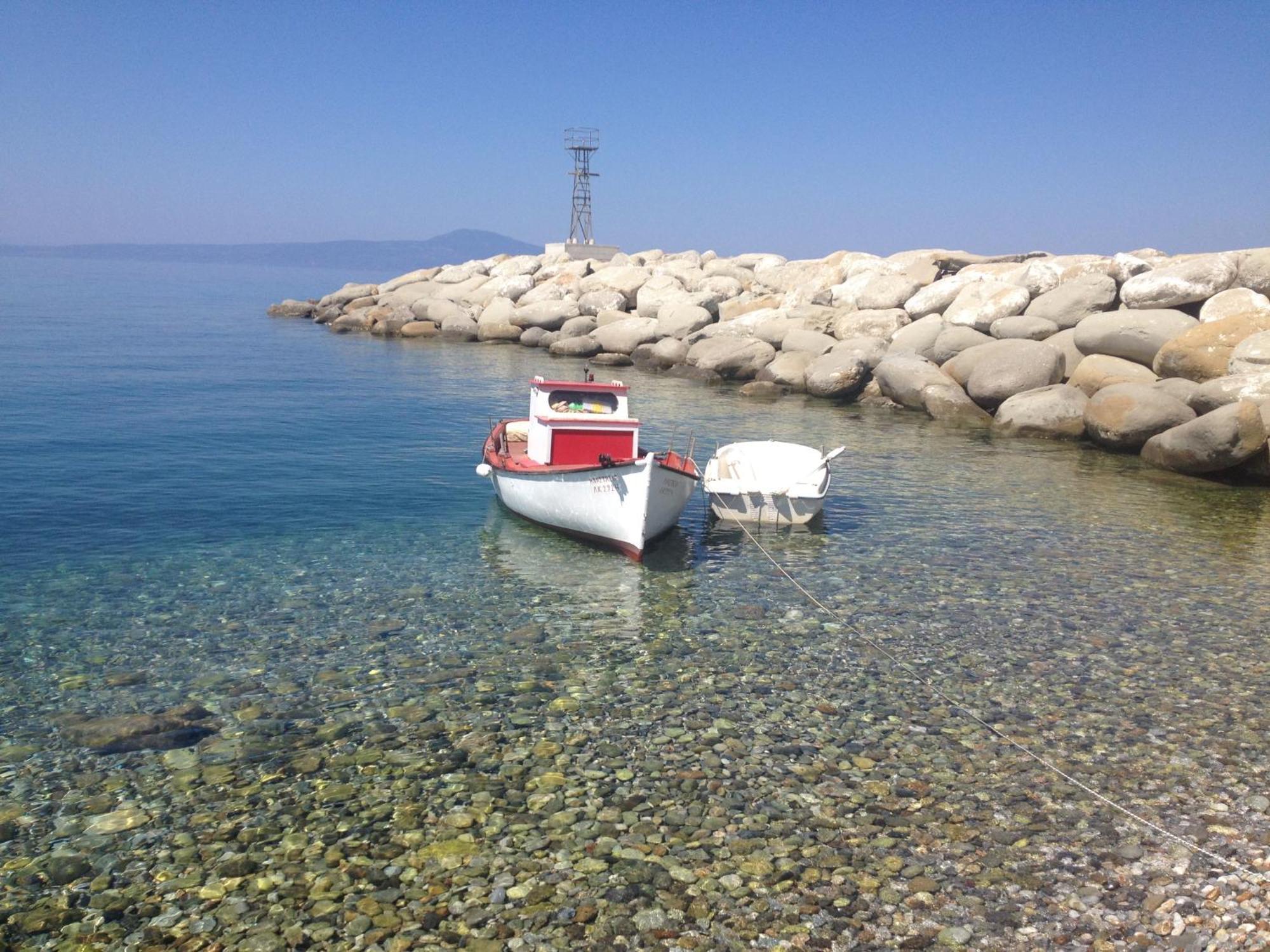 Agali 2 Superior Mezonet Front Of The Sea Appartement Akrogiali Buitenkant foto